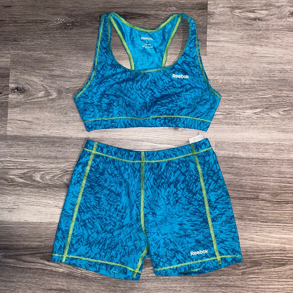 Reebok work out set